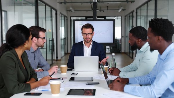 Bts marketing digital : tout savoir pour réussir sa formation en 2026